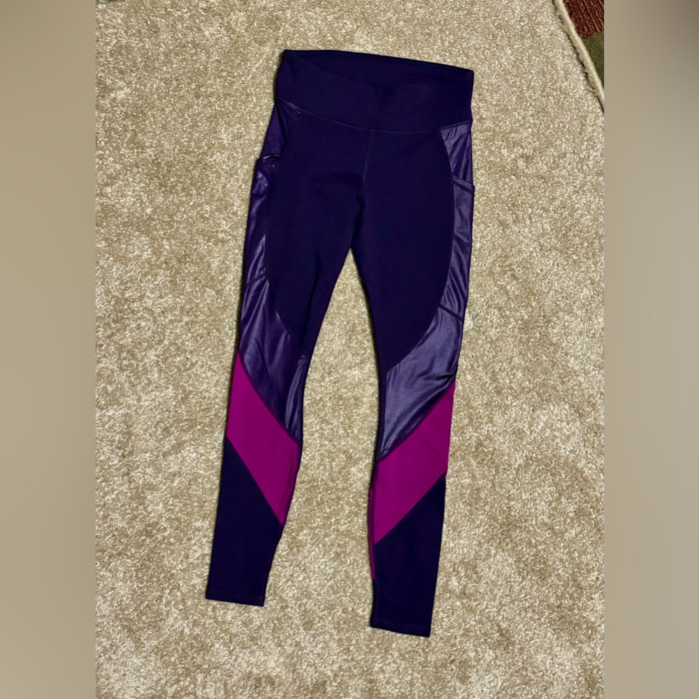 Fabletics Leggings X4 Bundle - image 4